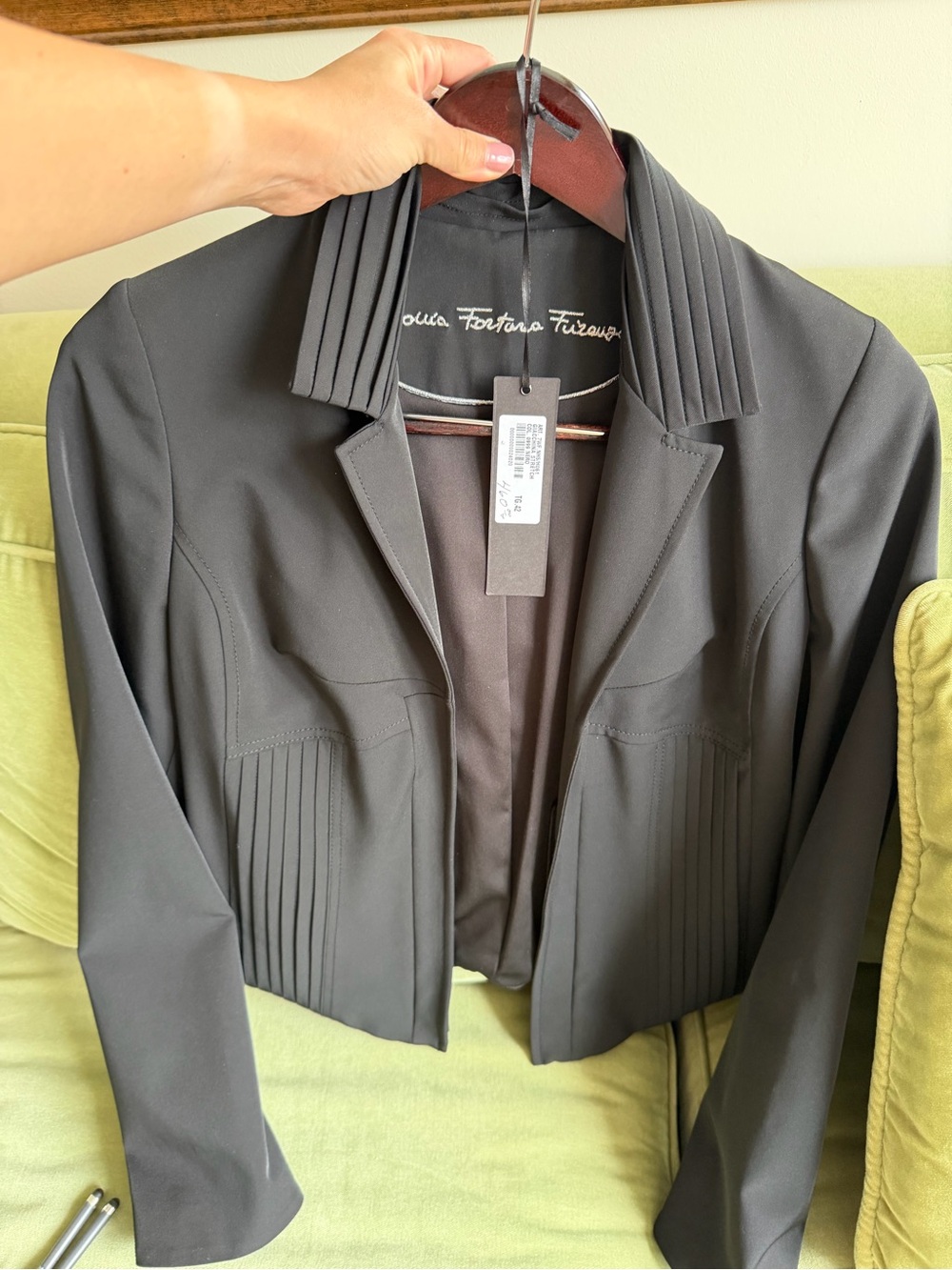 🗽NWT Sonia Fortuna Cropped Blazer with Pleated Collar